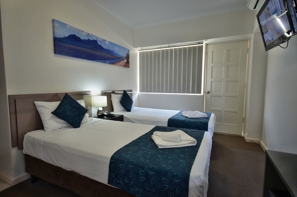 Lees Hotel Ingham Luaran gambar