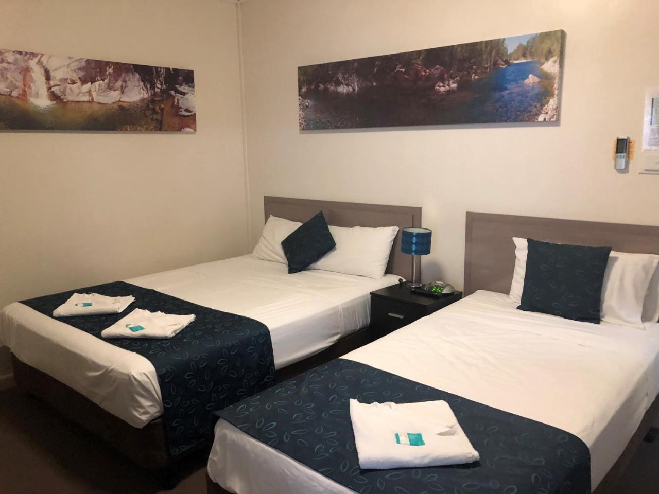 Lees Hotel Ingham Luaran gambar